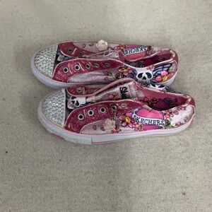 EUC girls sketchers sneakers